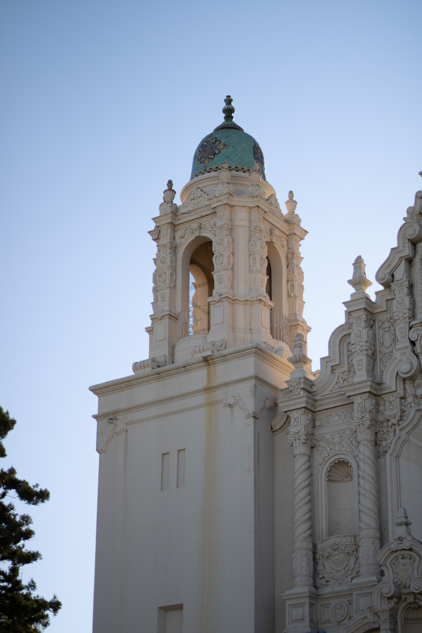 Left view of Mission San Francisco